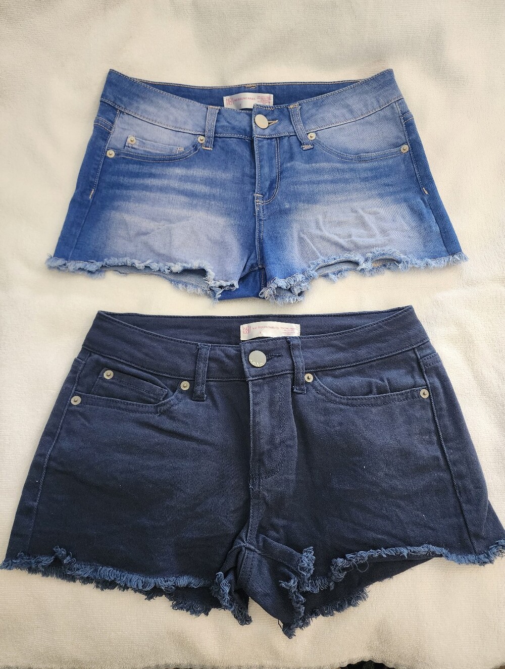 Juniors Denim NO BOUNDARIES Cutoff Shorts - Blue and Dark Blue